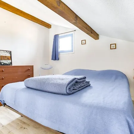 Mezzanine A 300m De La Avec Parking - Fr-1-521-48